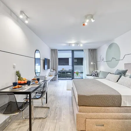 Hica La Linea With Balcony Apartment *